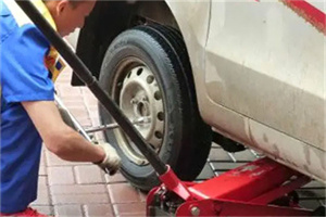 让胡路附近拖车24小时服务热线电话