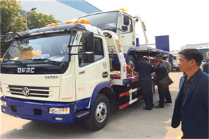 让胡路汽车道路救援拖车价格